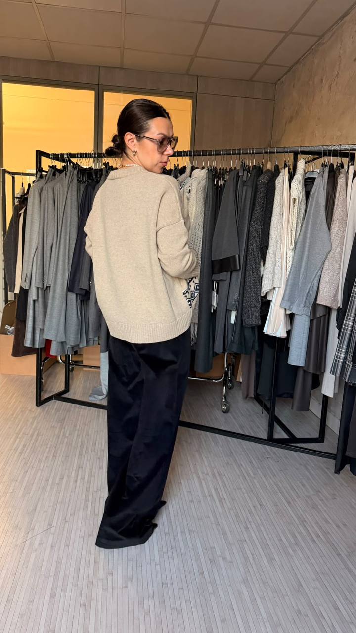 Джемпер женский с принтом MaxMara