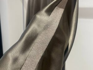 Шелковистая блуза Purotatto MaxMara — фото 1 Шелковистая блуза Purotatto MaxMara