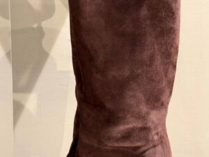 Сапоги замшевые PAROSH MaxMara — фото 1 Сапоги замшевые PAROSH MaxMara