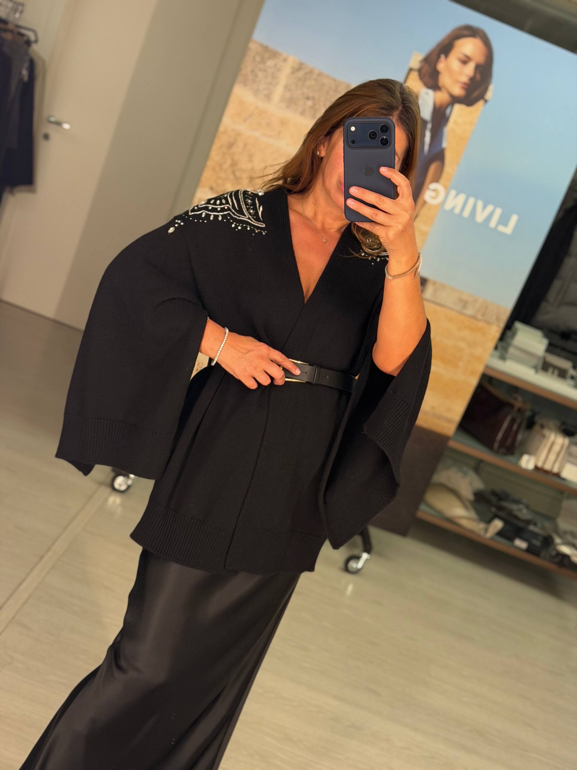 Кардиган женский с декором MaxMara