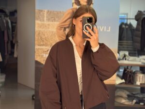 Куртка женская коричневая MaxMara