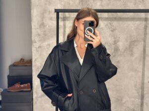 Куртка кожаная Marella MaxMara — фото 1 Куртка кожаная Marella MaxMara