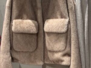 Куртка женская укороченная MaxMara — фото 1 Куртка женская укороченная MaxMara