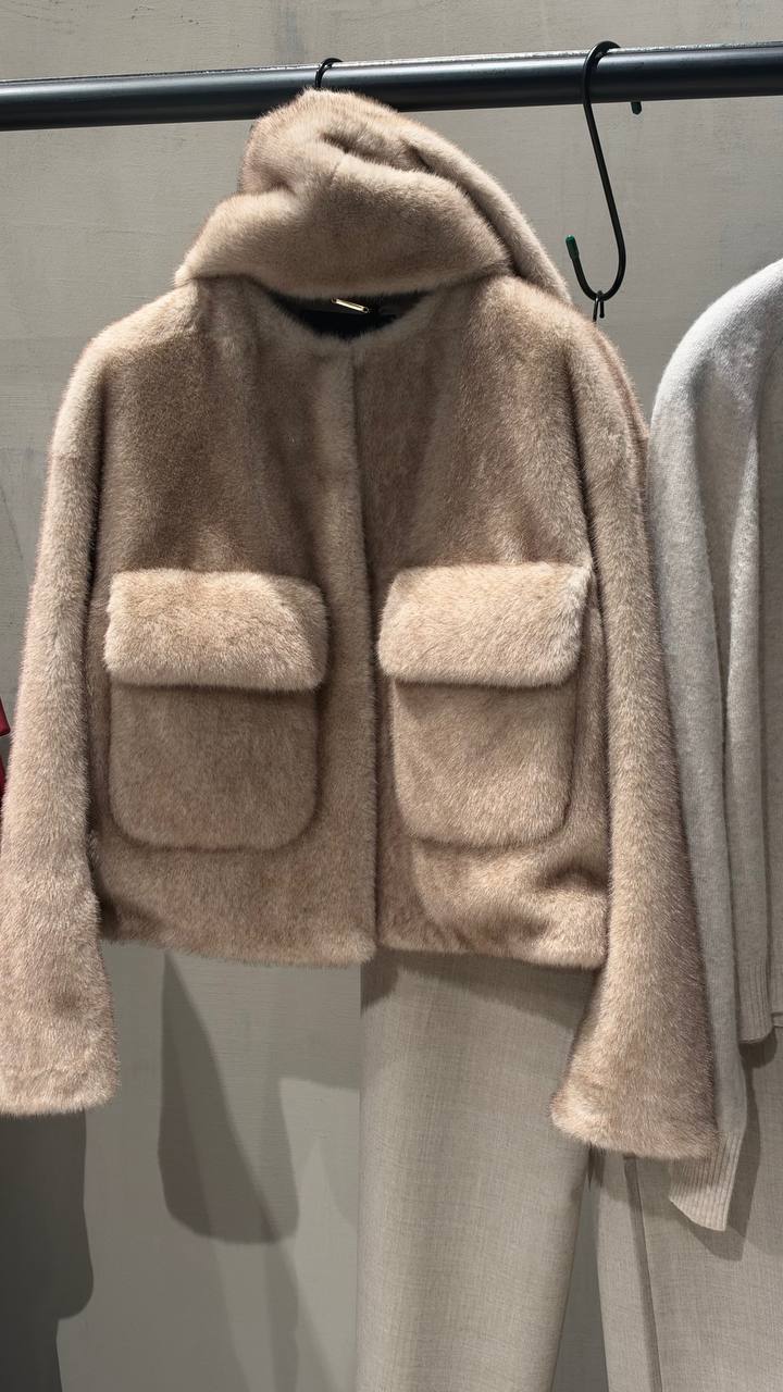 Куртка женская укороченная MaxMara