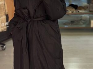 Пальто-пуховик женское черное MaxMara