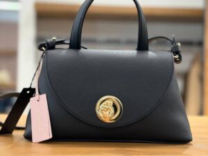 Кожаная сумка Coccinelle 2 3 MaxMara