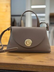 Кожаная сумка Coccinelle 2 MaxMara