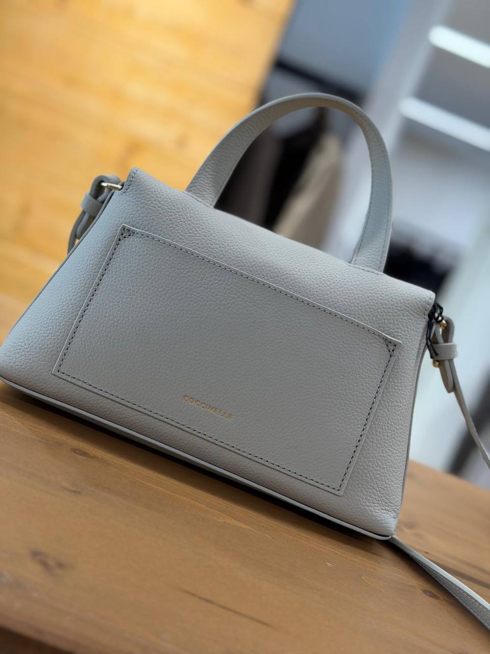 Кожаная сумка Coccinelle MaxMara
