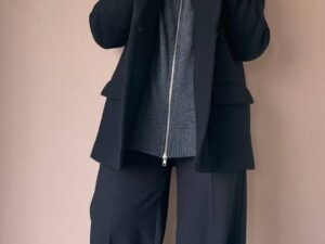 Полупальто женское черное MaxMara