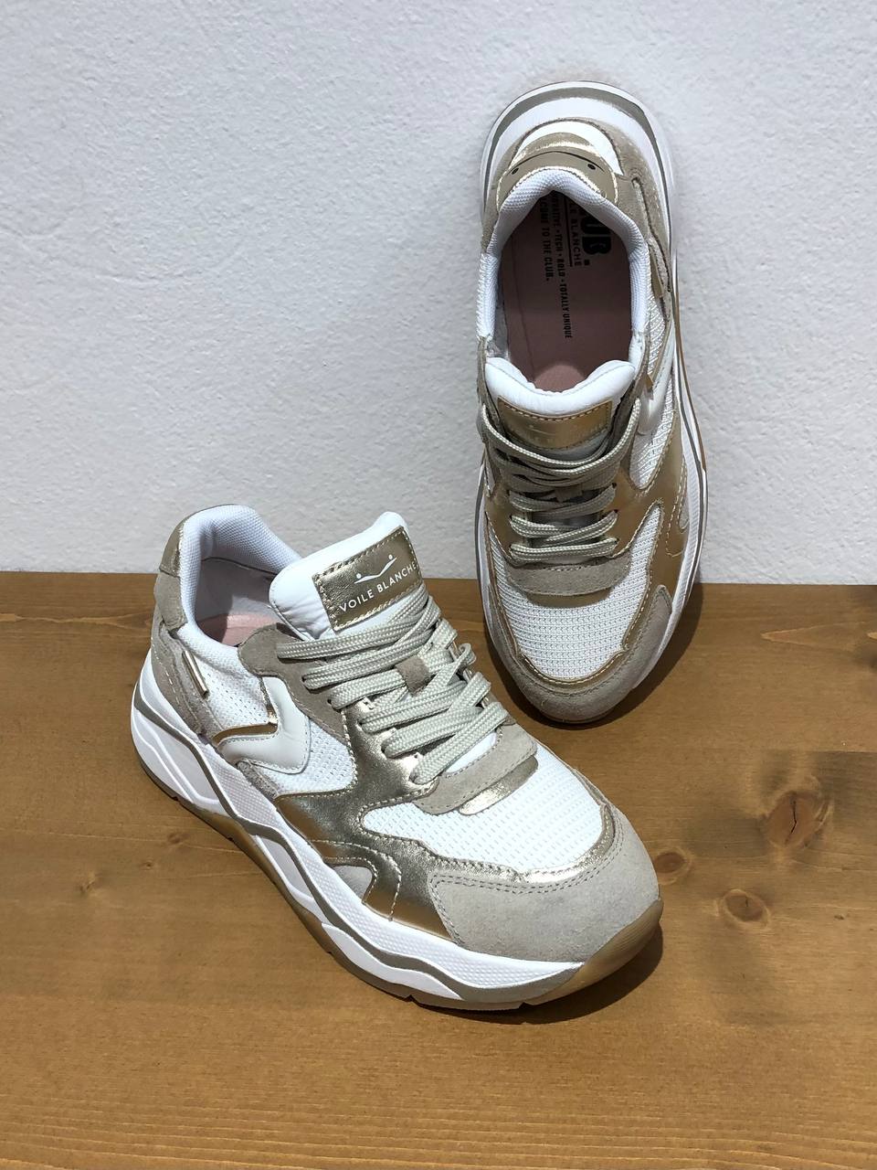 Кроссовки женские Voile Blanche MaxMara