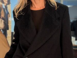 Жакет женский черный фактурный MaxMara
