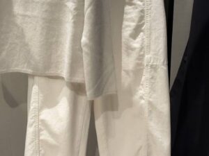 Белые женские джинсы barrel MaxMara