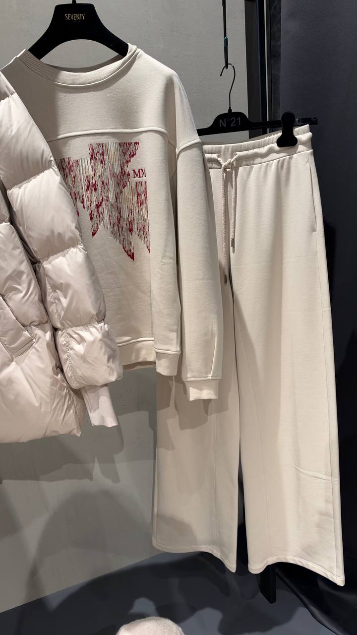 Пуховик стеганый с капюшоном MaxMara
