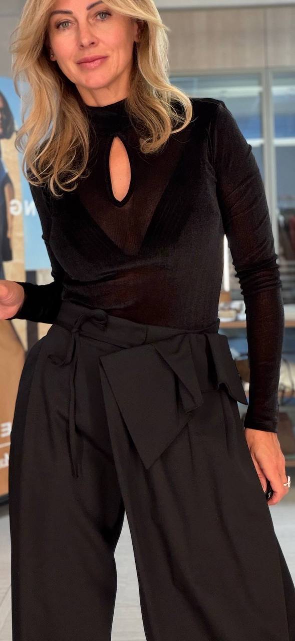 Жакет женский черного цвета MaxMara