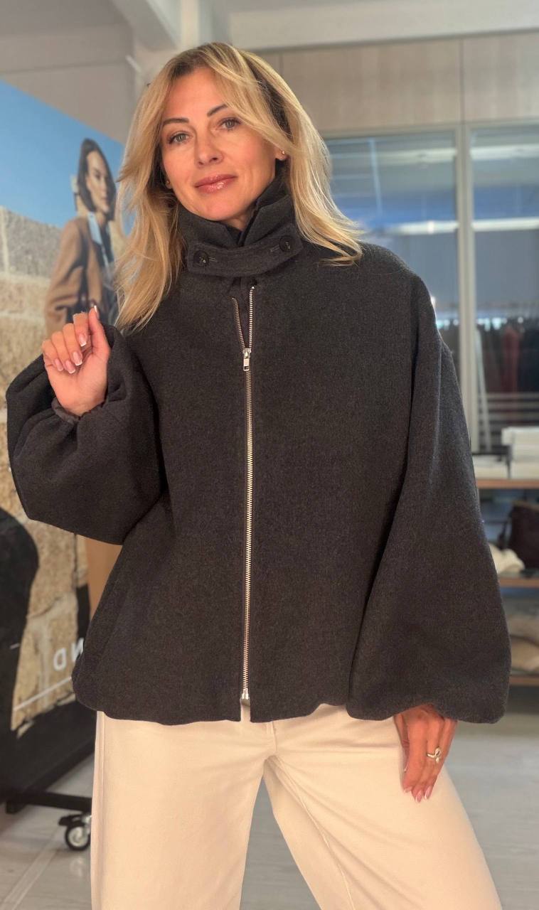 Куртка шерстяная укороченная MaxMara