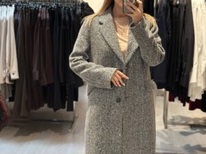 Пальто женское Peserico MaxMara
