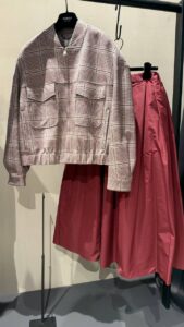 Бомбер на молнии в MaxMara