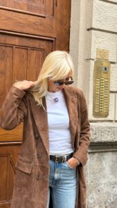 Пальто женское замшевое MaxMara