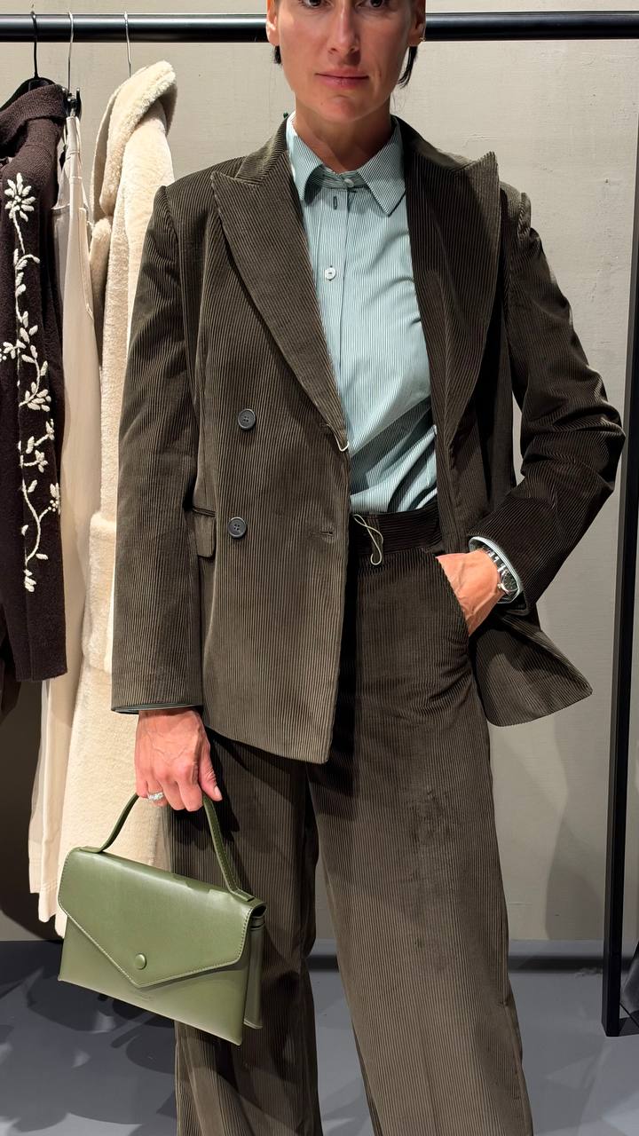 Жакет вельветовый двубортный MaxMara