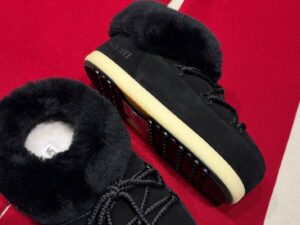 Шубка-бомбер Weekend Max Mara MaxMara