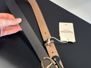 Ремень двусторонний Valentino Garavani Valentino