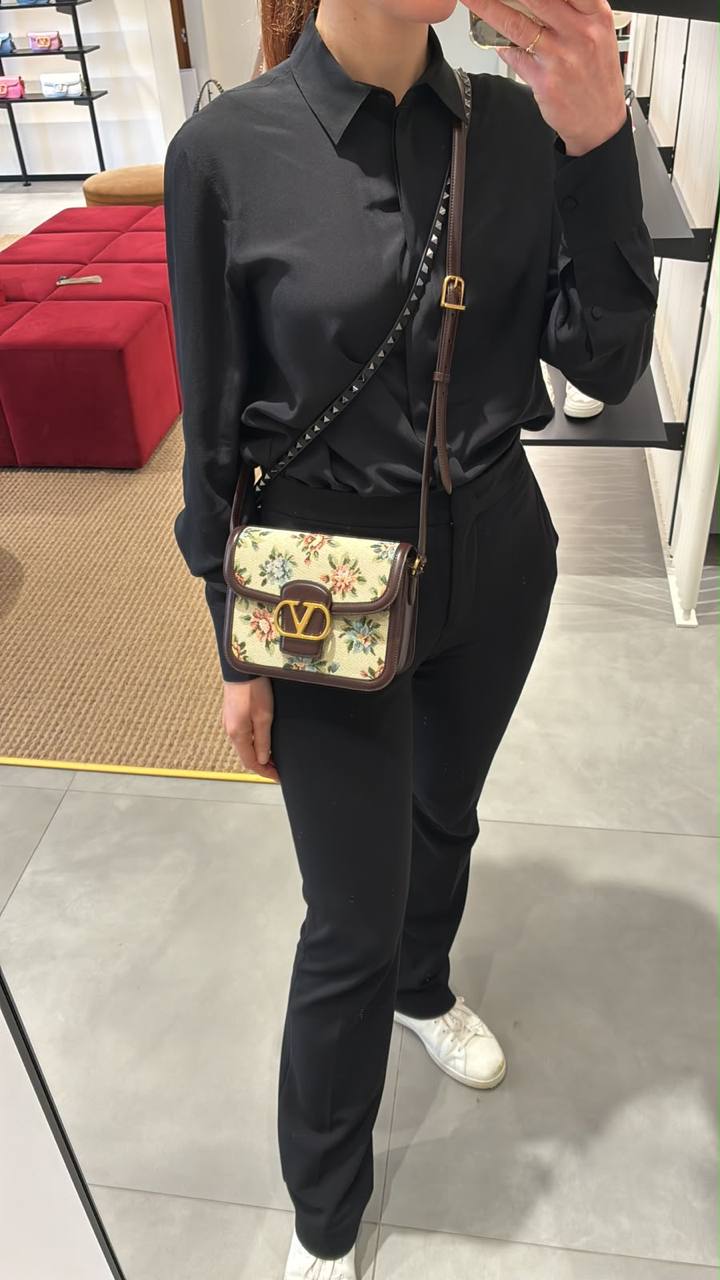 Сумка Valentino Garavani VLogo Valentino