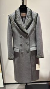 Пальто женское Valentino Valentino Outlet