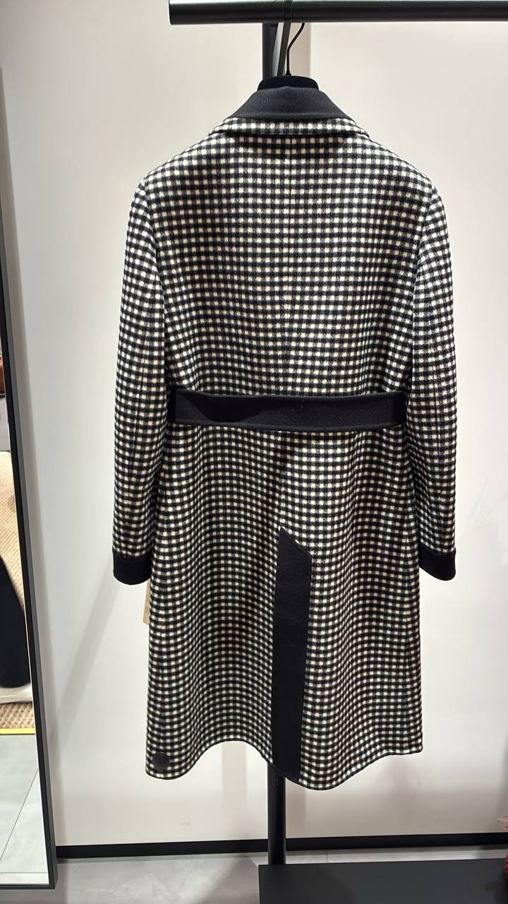 Пальто женское Valentino Valentino Outlet 2 3 4