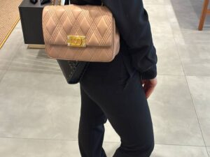 Сумка Valentino Garavani Valentino Outlet