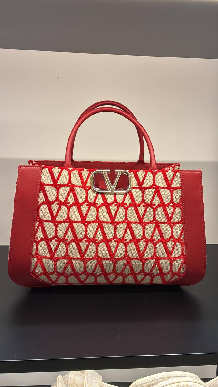 Сумка-тоут Valentino Garavani Valentino Outlet
