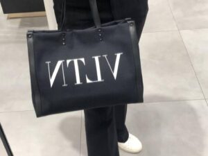 Сумка-тоут Valentino Garavani VLTN VALENTINO