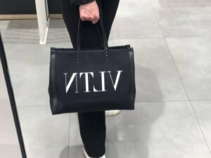 Сумка-тоут Valentino Garavani VLTN VALENTINO