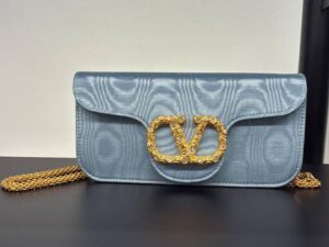 Сумка Valentino Garavani Locò VALENTINO