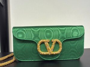 Сумка Valentino Garavani Locò VALENTINO 2