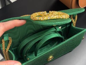 Сумка Valentino Garavani Locò VALENTINO 2