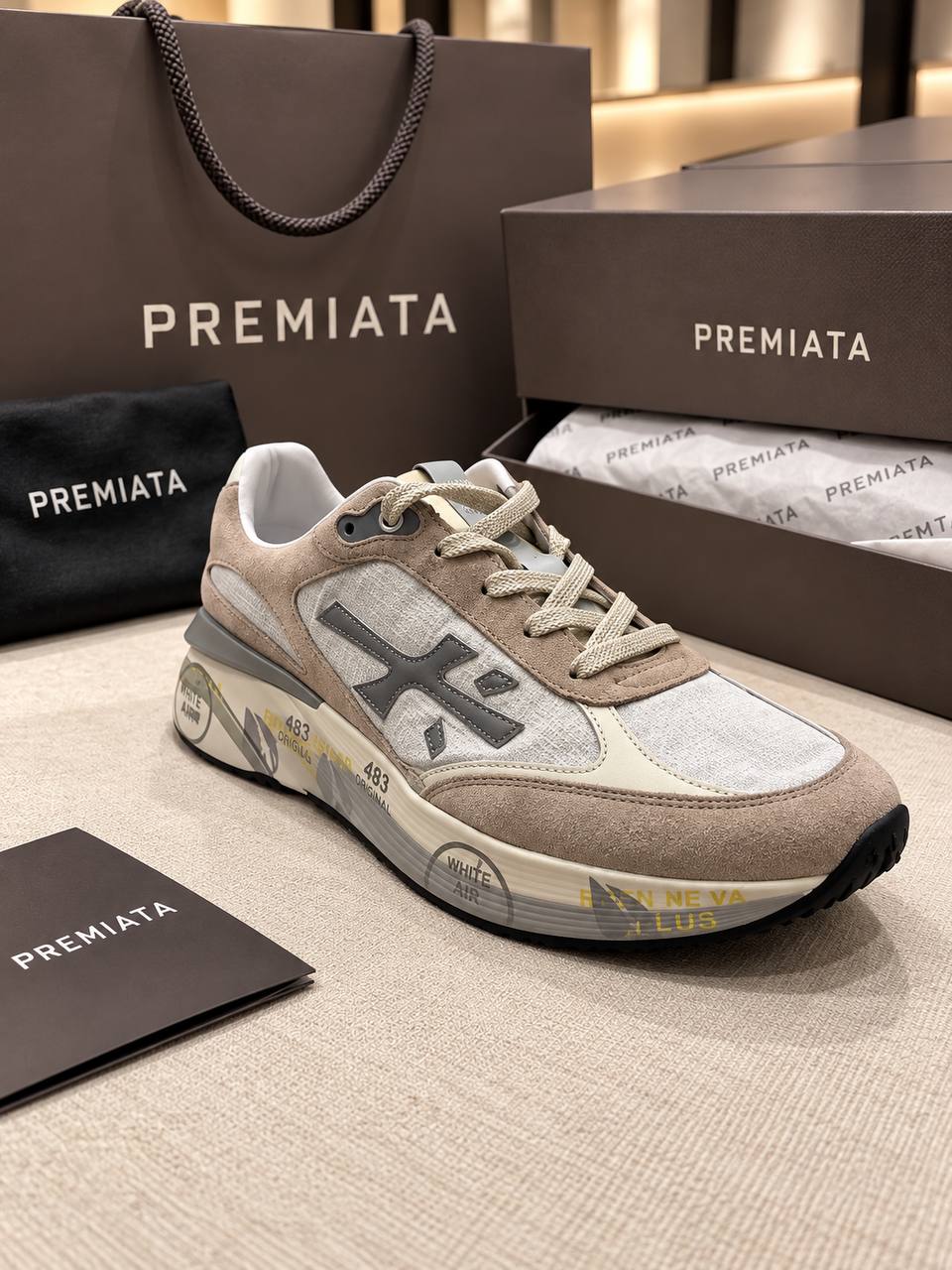 Кроссовки Premiata