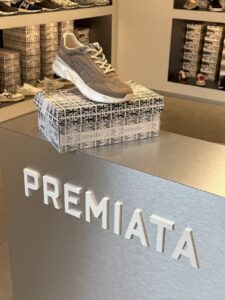 Premiata 25447
