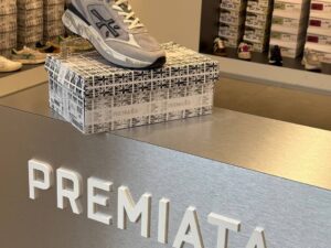 Premiata 25449