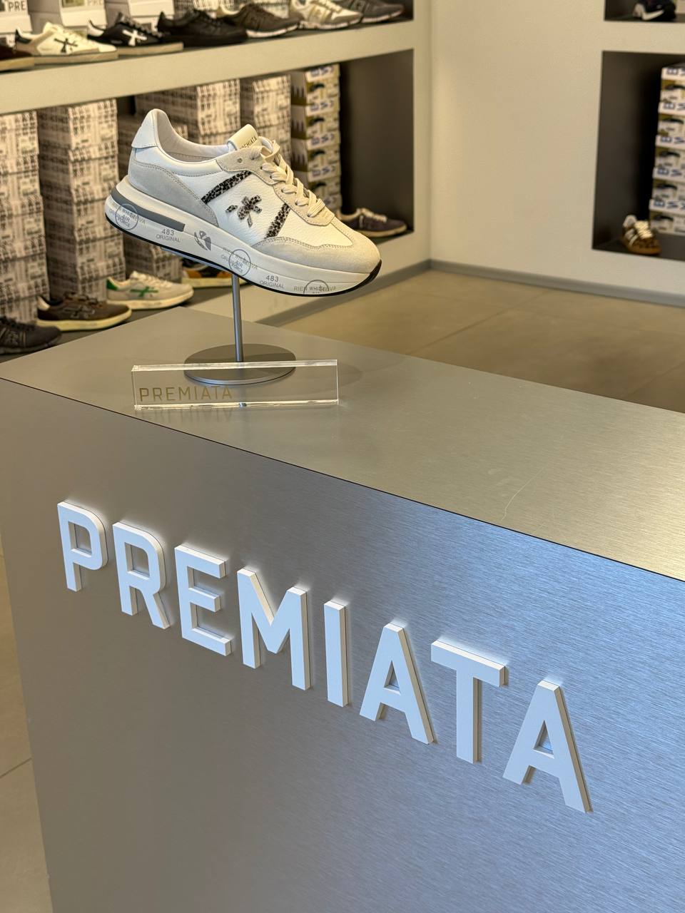 Кроссовки женские 2 3 4 5 Premiata