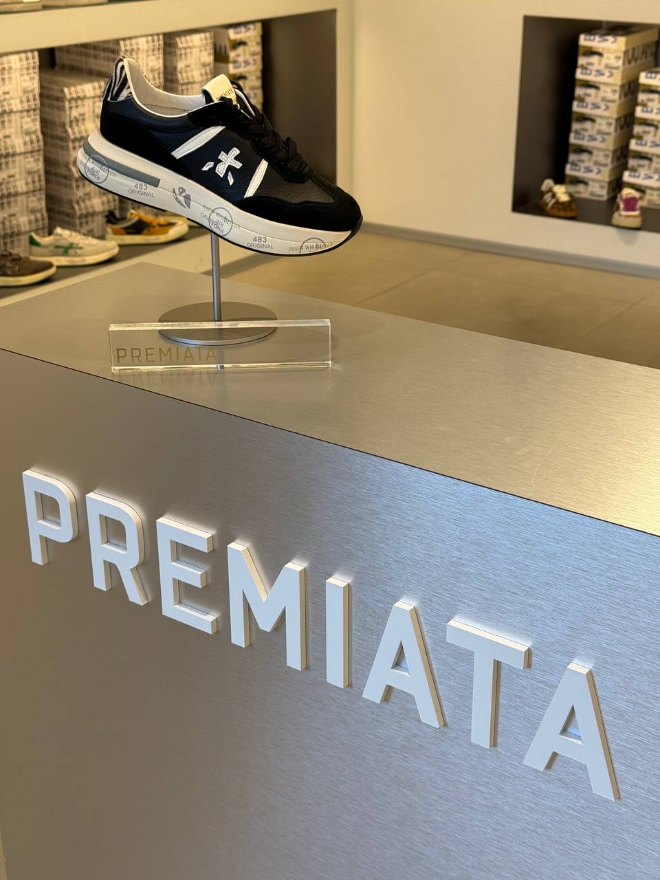 Кроссовки женские 2 3 Premiata