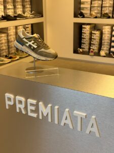 PREMIATA-TEMP 26041