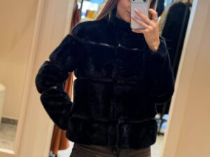 Укороченная шуба из экомеха Twinset
