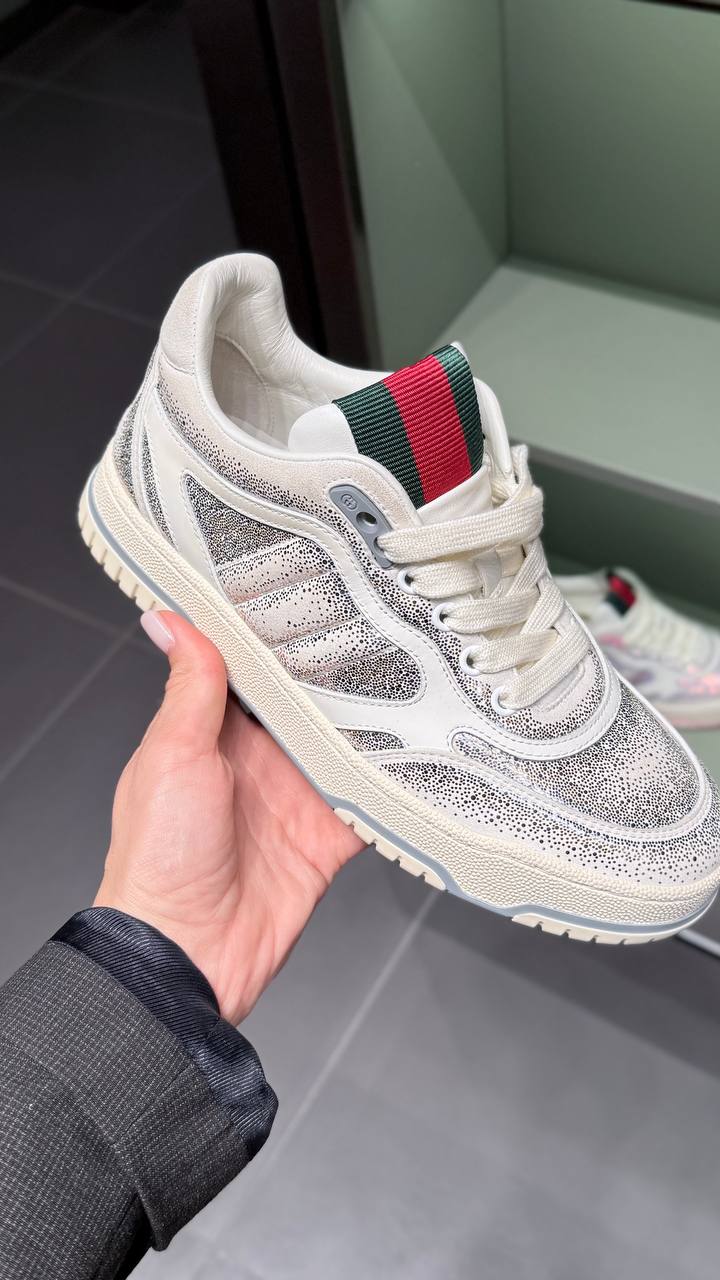 Кроссовки Gucci с глиттером