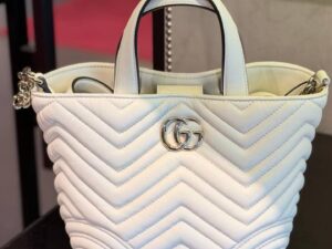 Сумка тоут Gucci GG Marmont