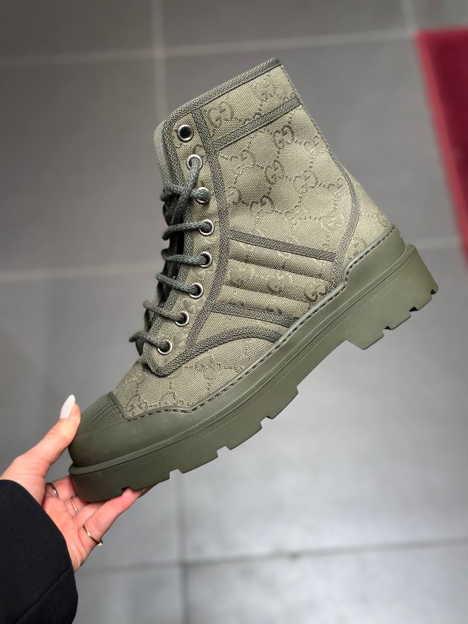 Ботинки Gucci GG Canvas