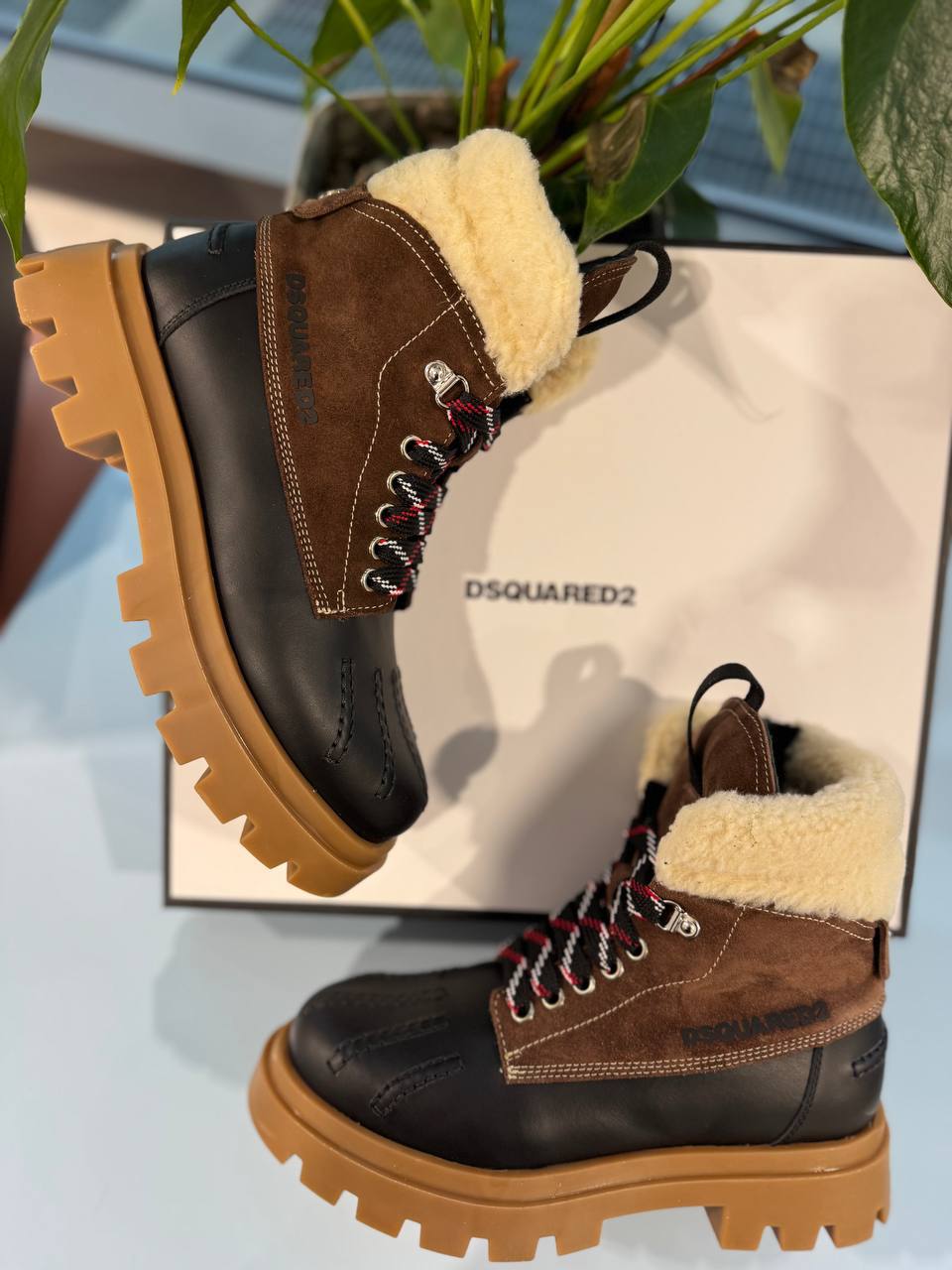 Ботинки женские Dsquared2 MONTELPARE_TEMP