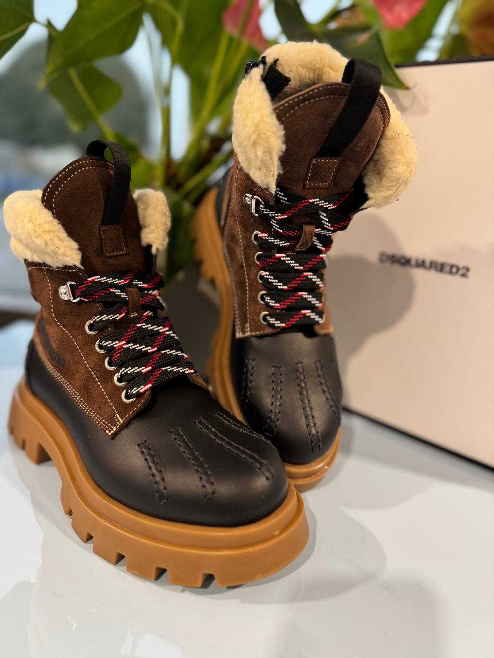 Ботинки женские Dsquared2 MONTELPARE_TEMP