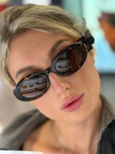 Очки солнцезащитные Miu Miu 2