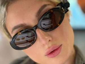 Очки солнцезащитные Miu Miu 2