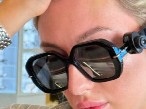 Солнцезащитные очки Fendi